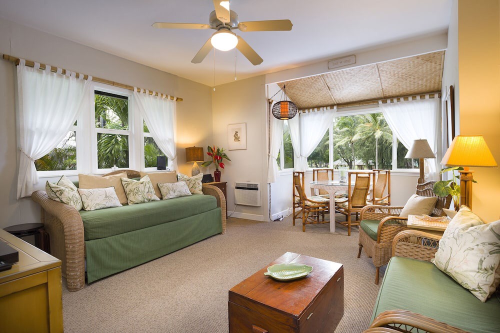 Photo of Bedroom in Kailua