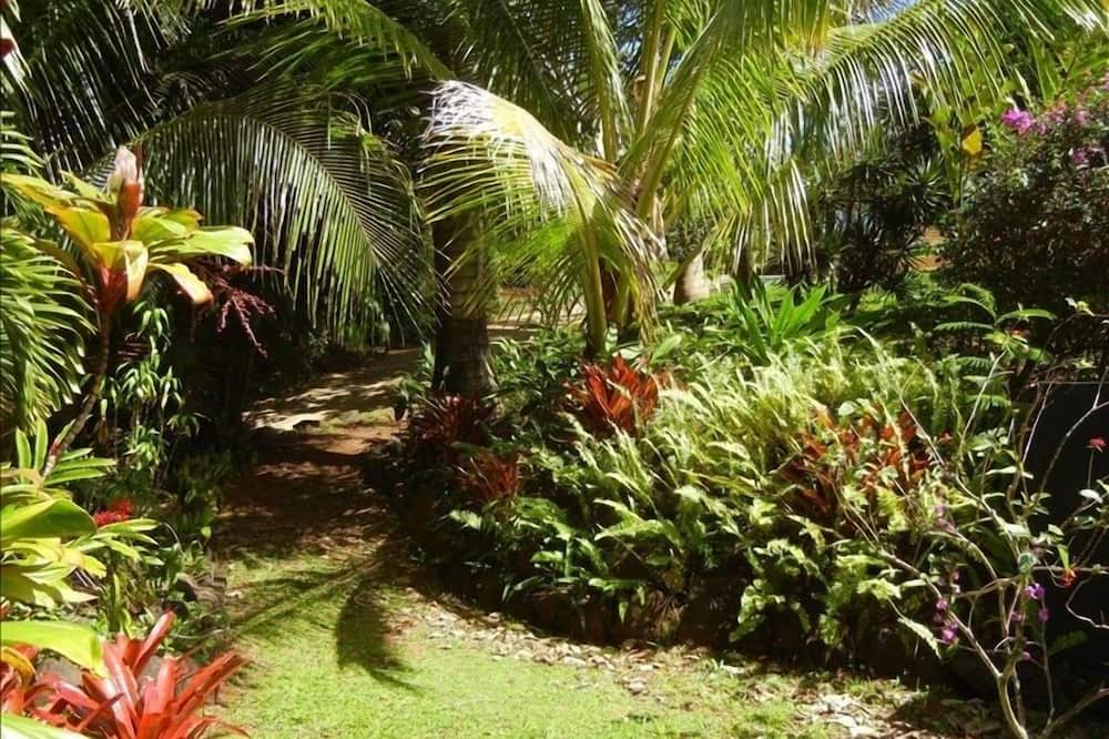 Photo of Others in Lawai