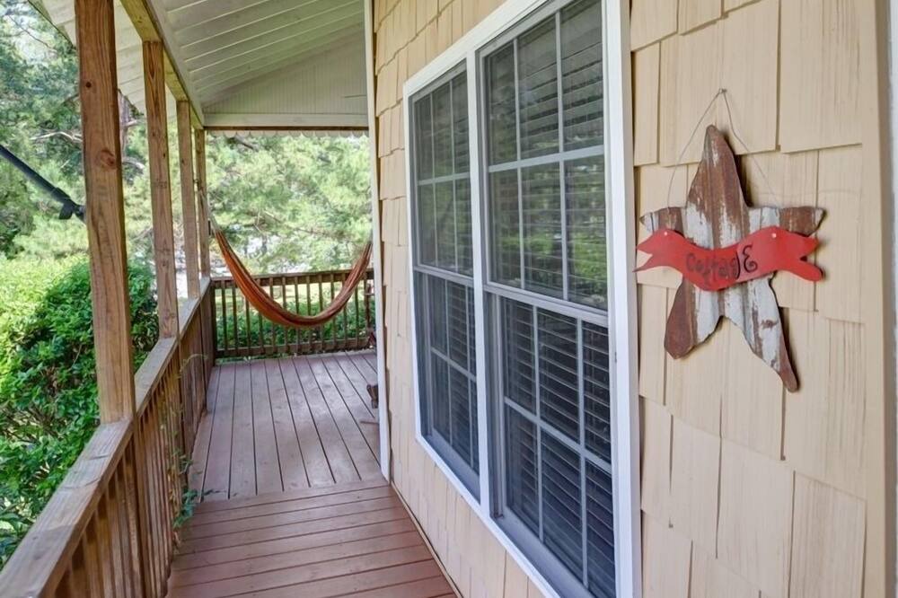 Photo of Patio Balcony in Fair Play