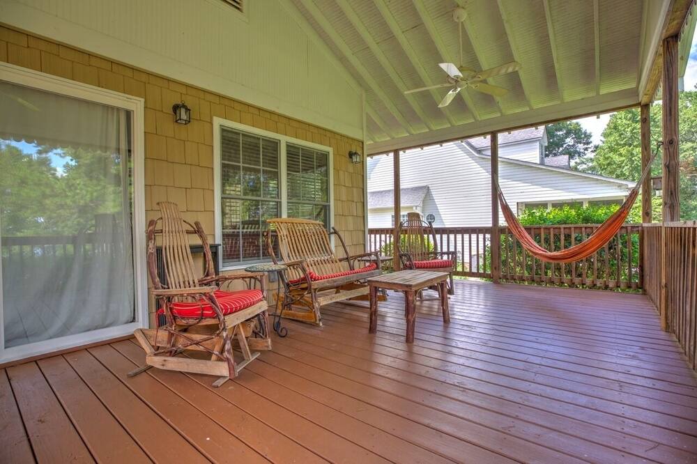 Photo of Patio Balcony in Fair Play