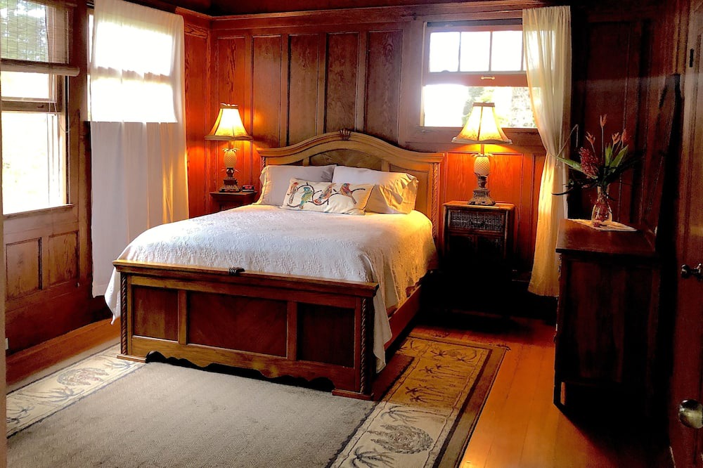 Photo of Bedroom in Hawi