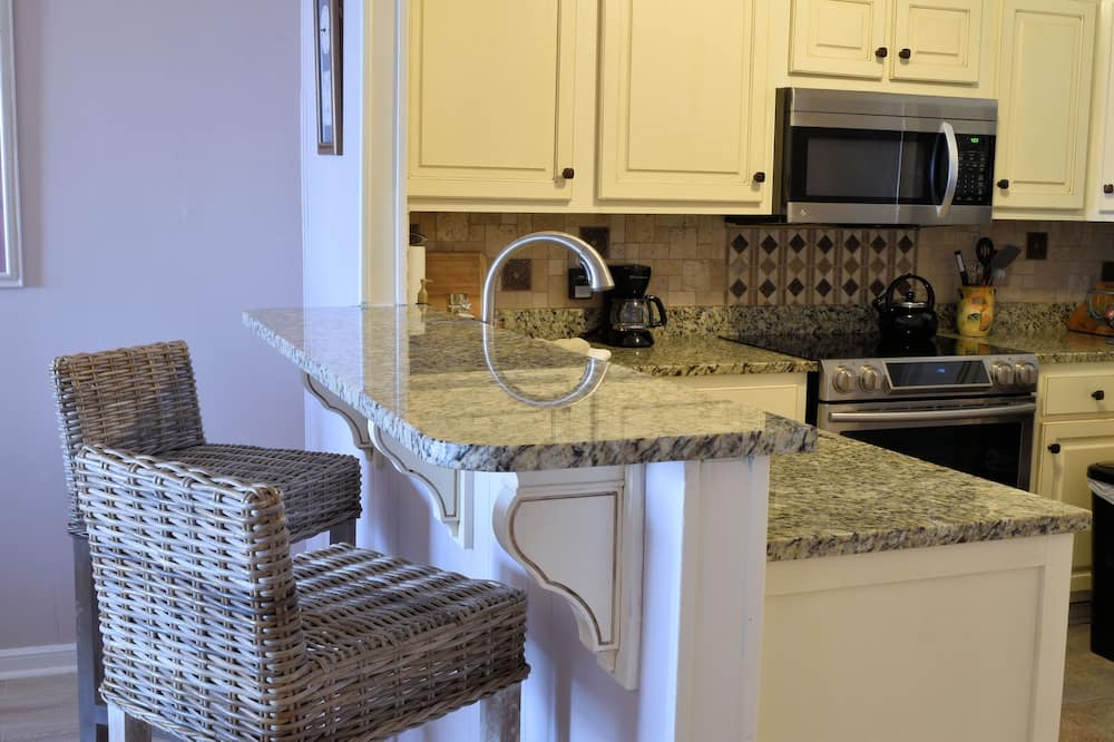 Photo of Kitchen in Ocean Drive