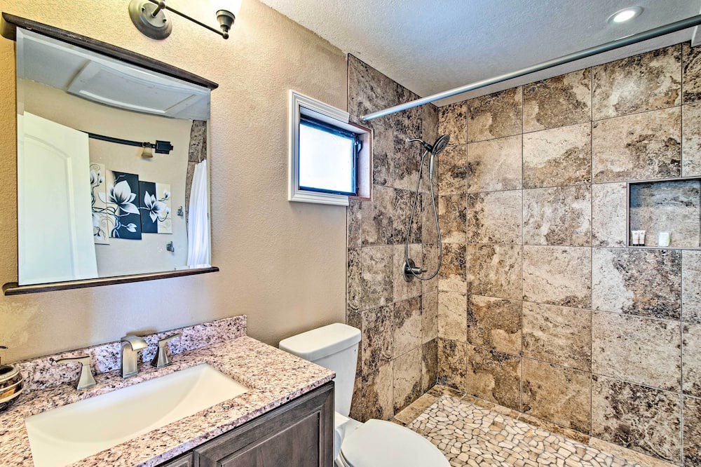 Photo of Bathroom in Kamuela