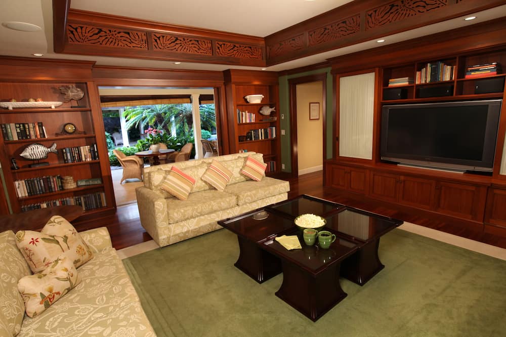 Photo of Bedroom in Kailua
