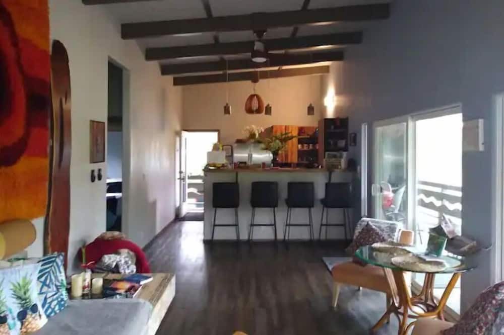 Photo of Livingroom in Fern Forest
