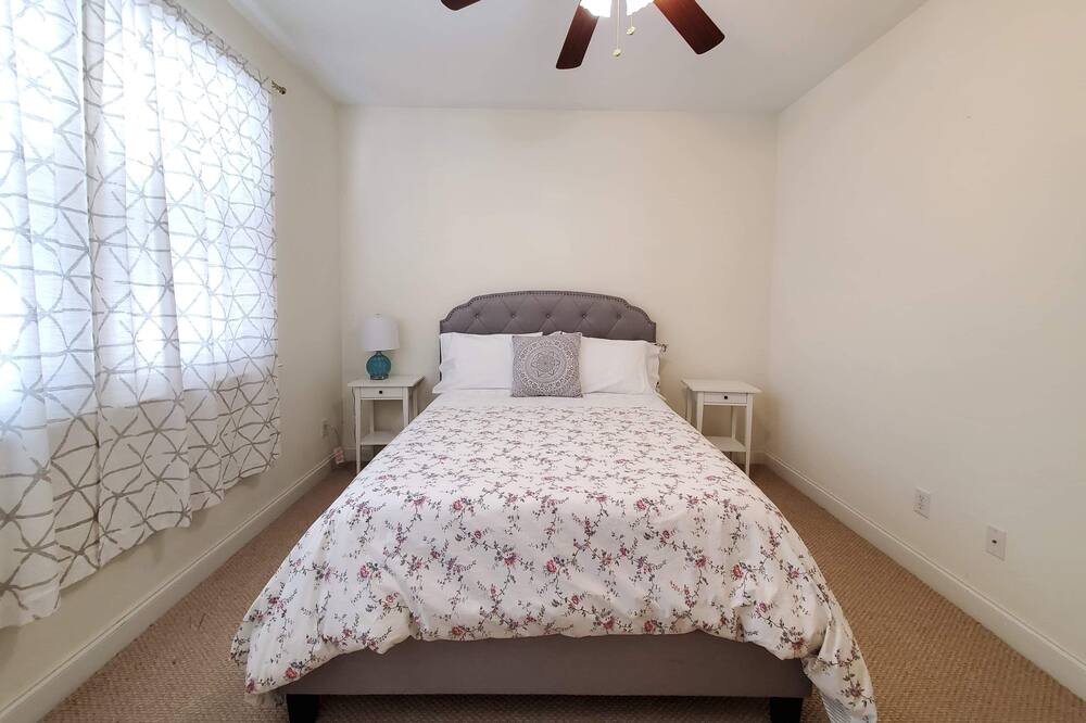 Photo of Bedroom in Huntcliff
