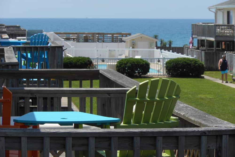 Photo of Outdoor in Pine Knoll Shores