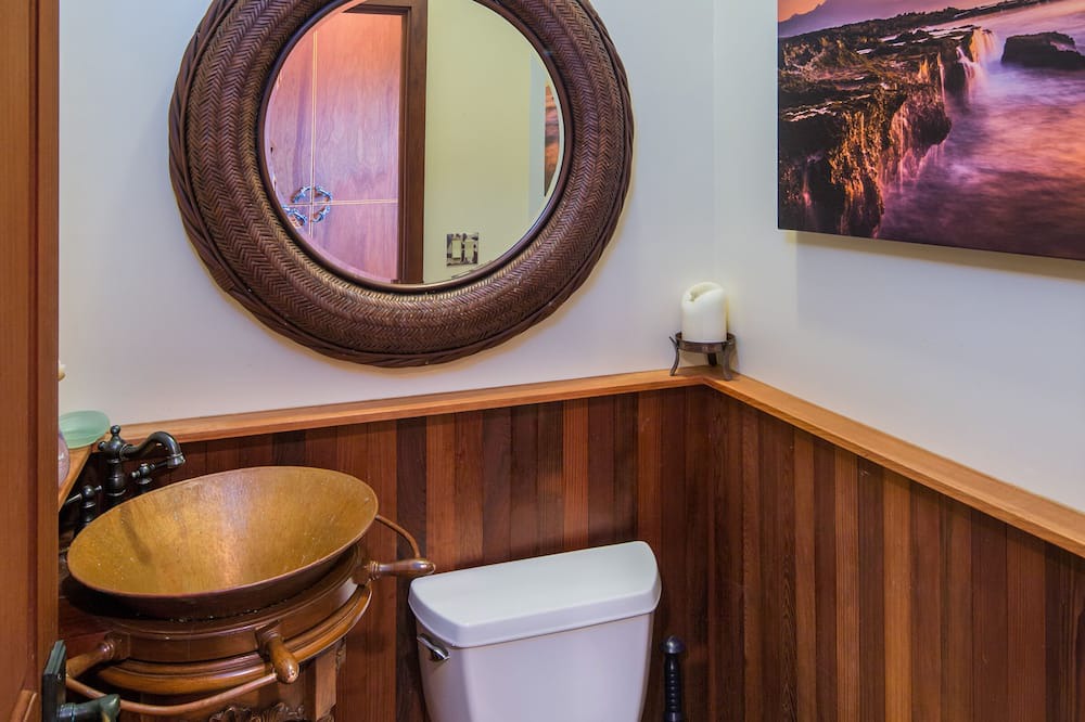 Photo of Bathroom in Pupukea