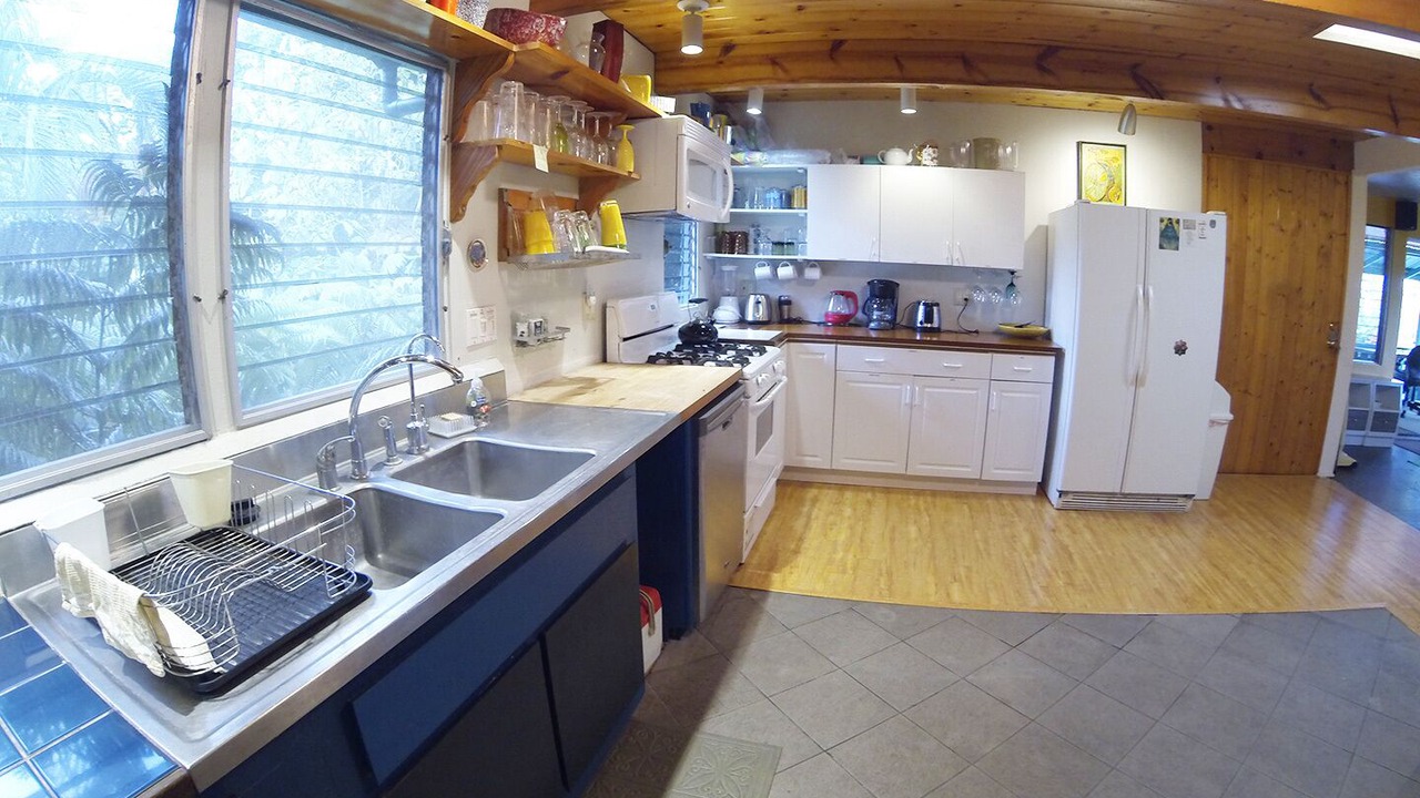 Photo of Kitchen in Pahoa