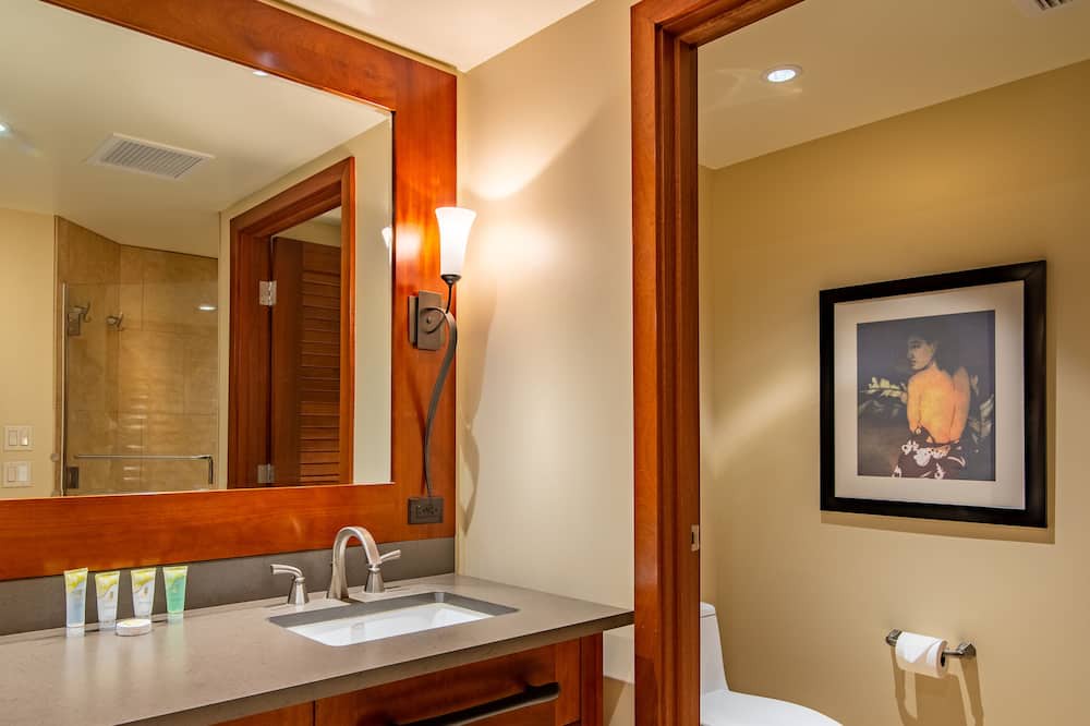 Photo of Bathroom in Ko Olina