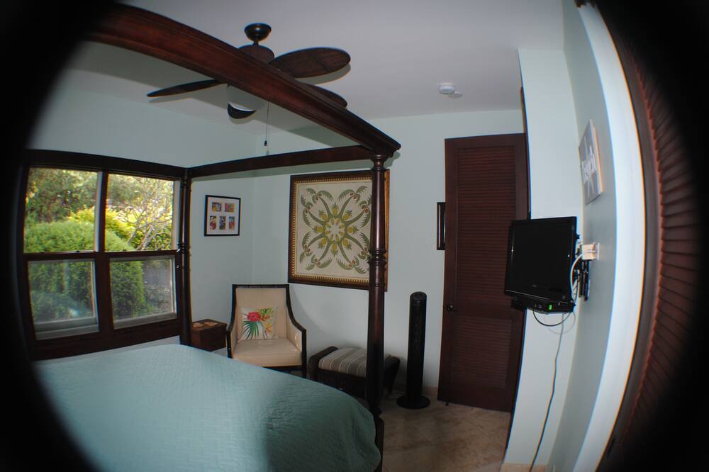 Photo of Bedroom in Discovery Harbour