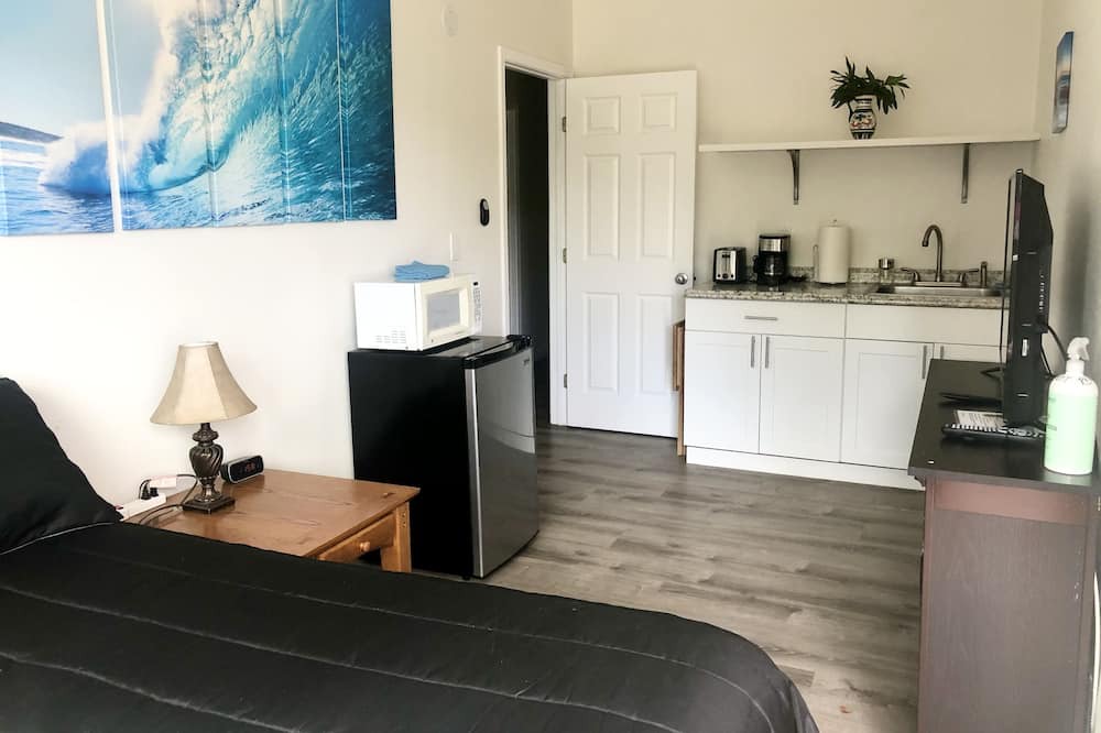 Photo of Bedroom in Kahalu u