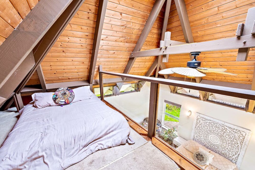 Photo of Bedroom in Holualoa