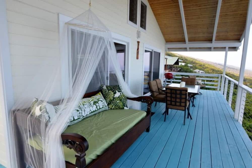 Photo of Bedroom in Kona Paradise