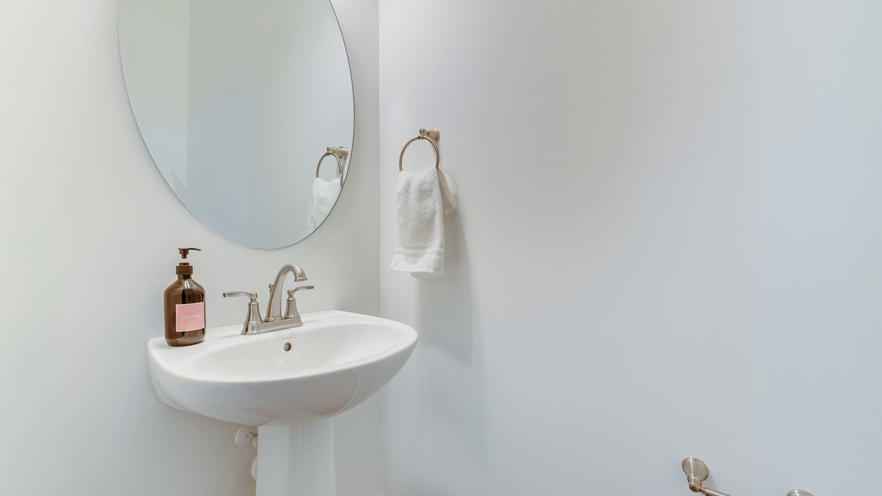 Photo of Bathroom in Mountain Island