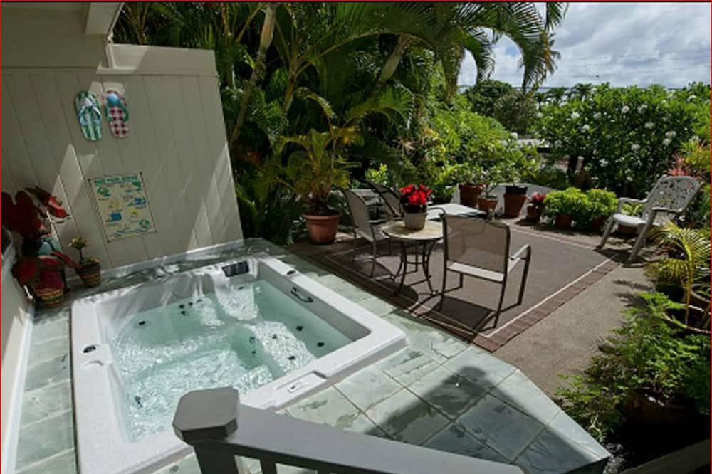 Photo of Bathroom in Lanikai