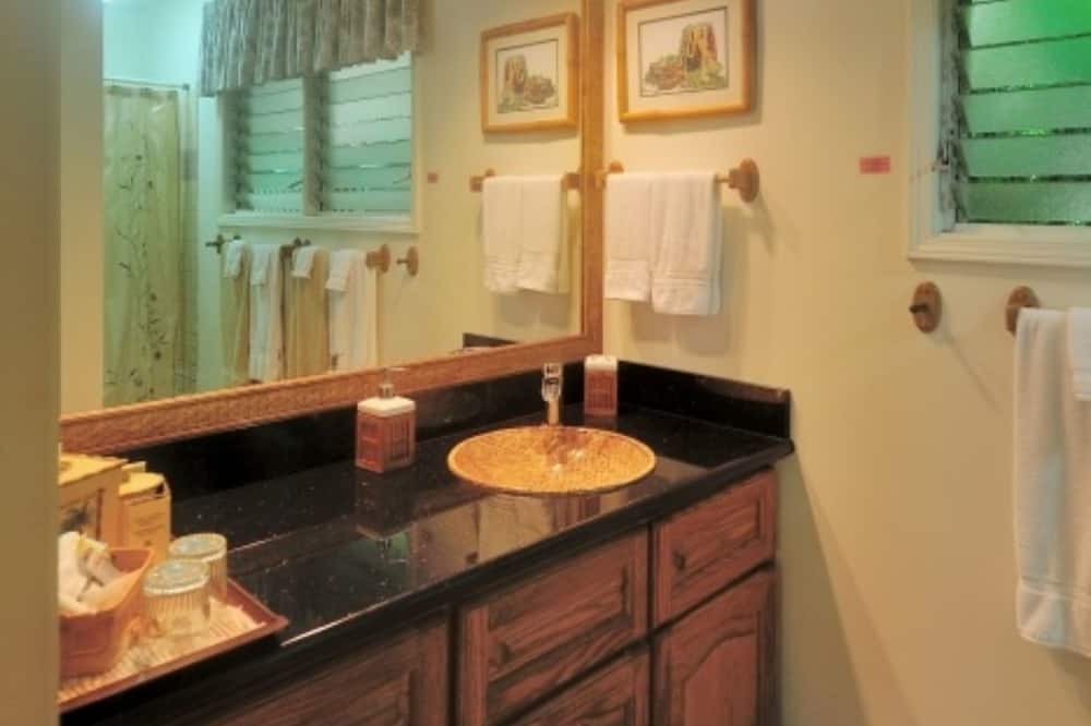Photo of Bathroom in Lanikai