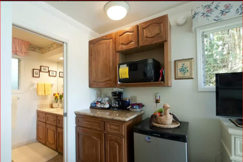 Photo of Kitchen in Lanikai