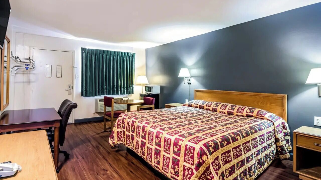 Photo of Bedroom in North Chesterfield