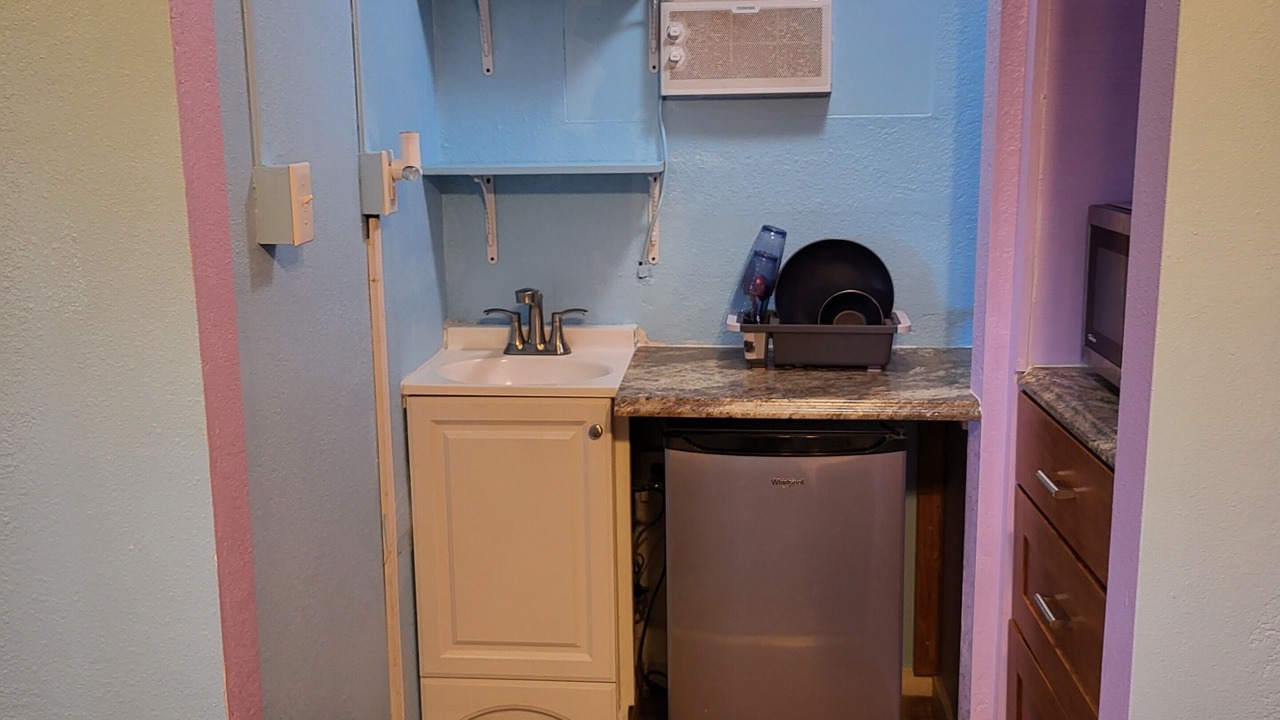 Photo of Kitchen in Wailuku