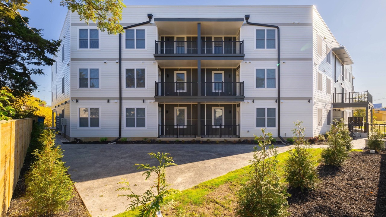 Photo of Outdoor in Mosby