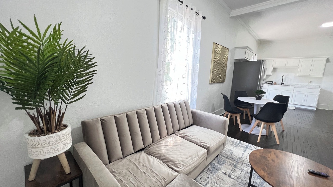Photo of Livingroom in Wilson