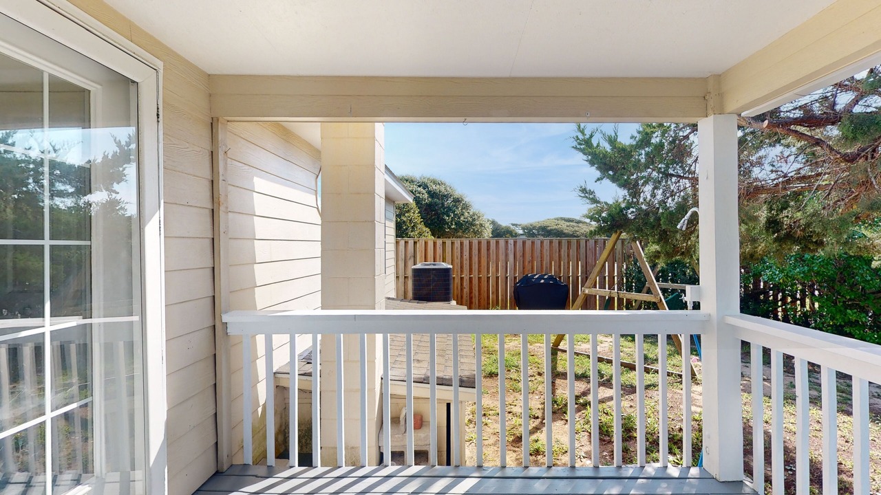 Photo of Patio Balcony in Salter Path