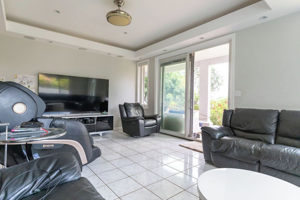 Photo of Livingroom in Mililani