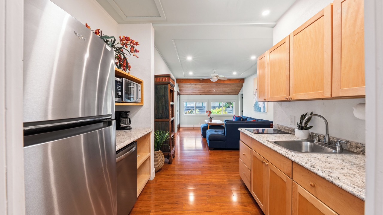 Photo of Kitchen in Wailuku