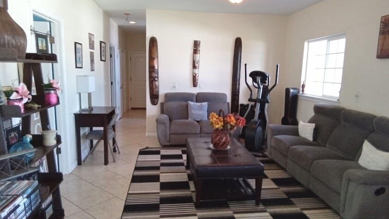 Photo of Livingroom in Wailuku