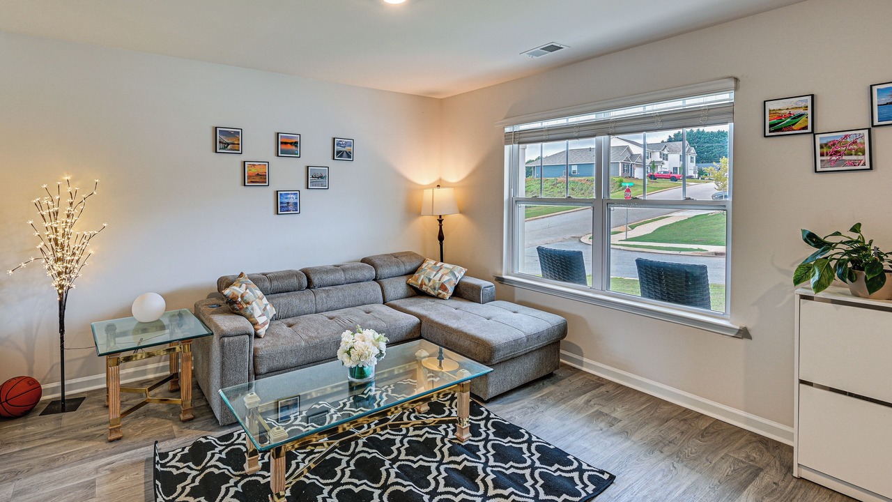 Photo of Livingroom in Easley