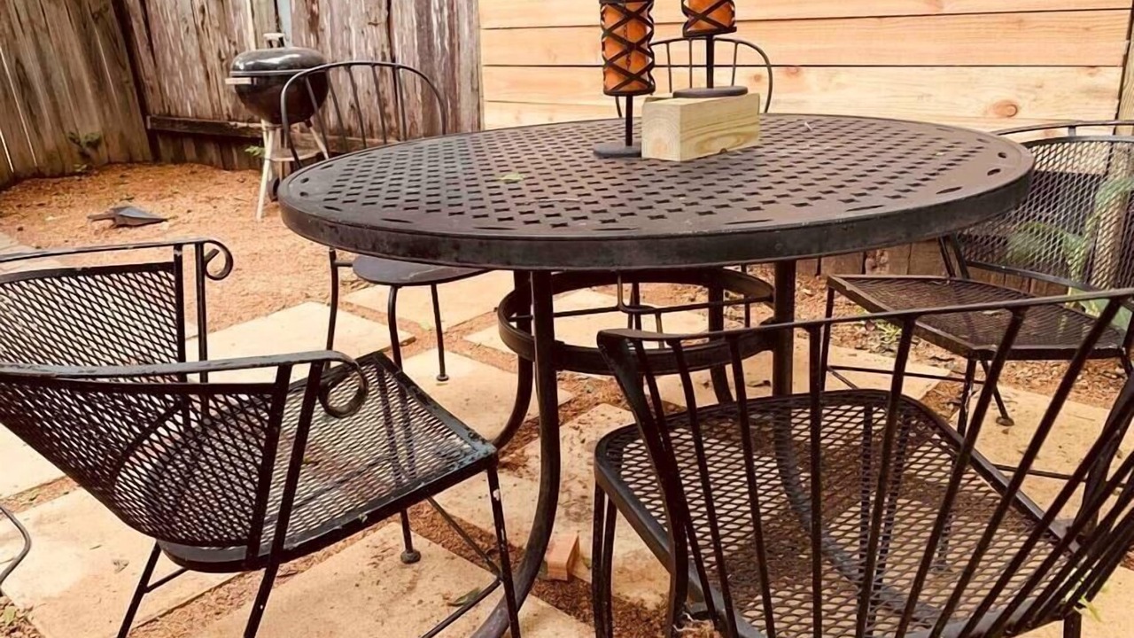 Photo of Outdoor in Govalle
