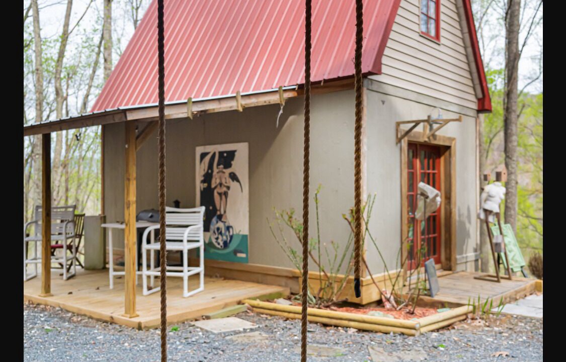 Photo of Outdoor in Bakersville