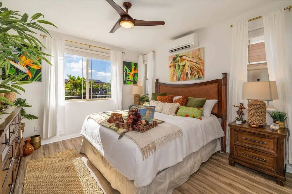 Photo of Bedroom in Makaha Valley