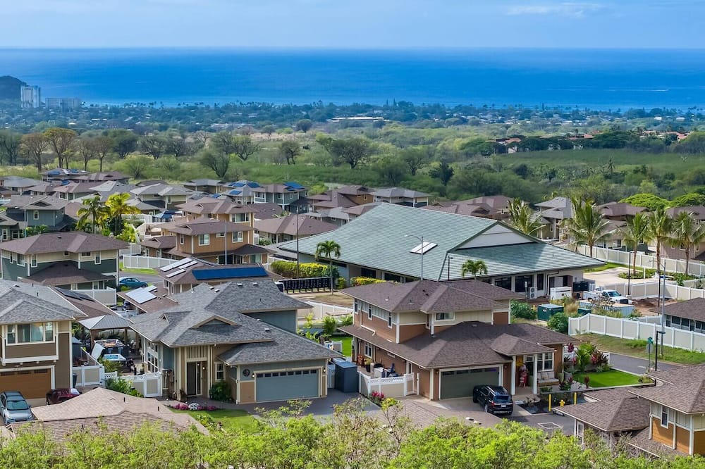 Photo of Outdoor in Makaha Valley