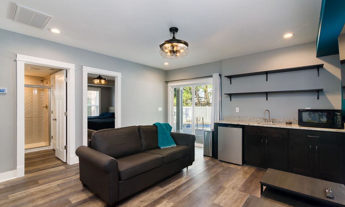 Photo of Livingroom in Monteray Shores