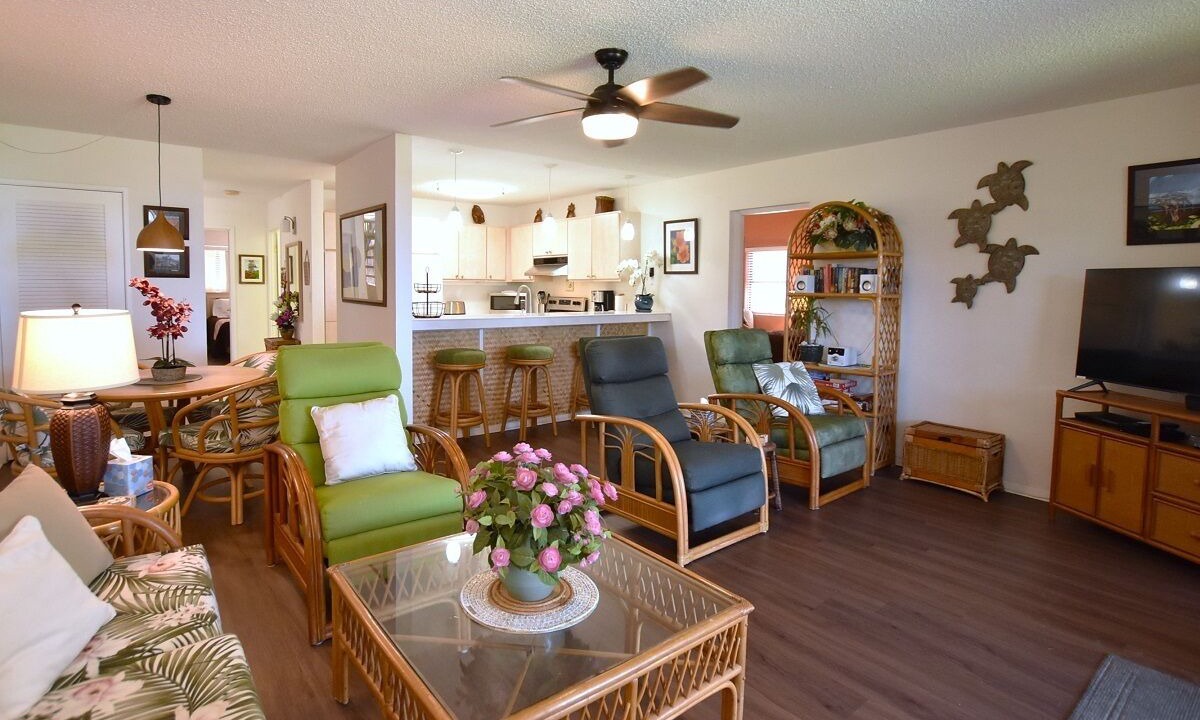 Photo of Livingroom in Waikoloa