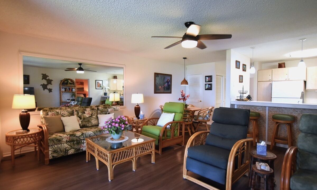 Photo of Livingroom in Waikoloa