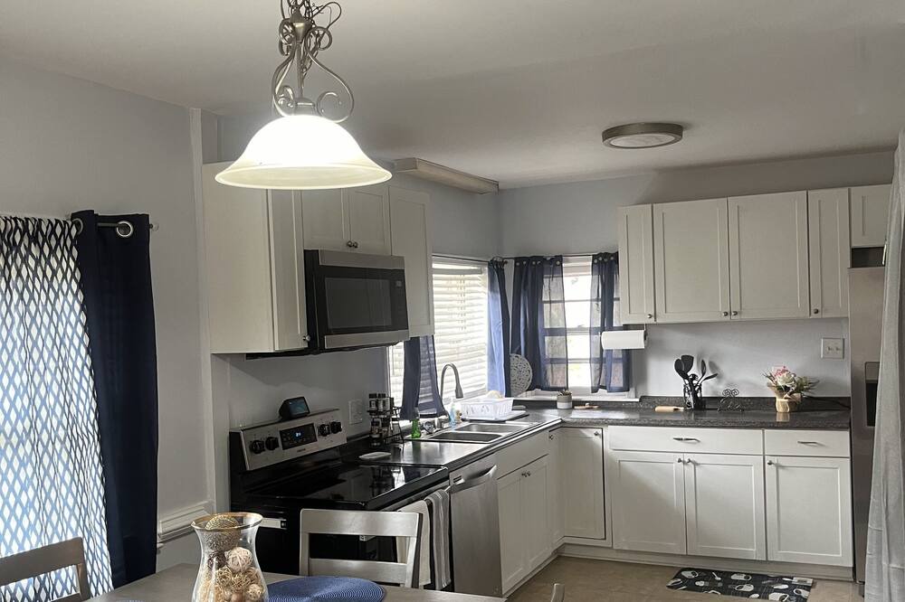 Photo of Kitchen in Bermuda
