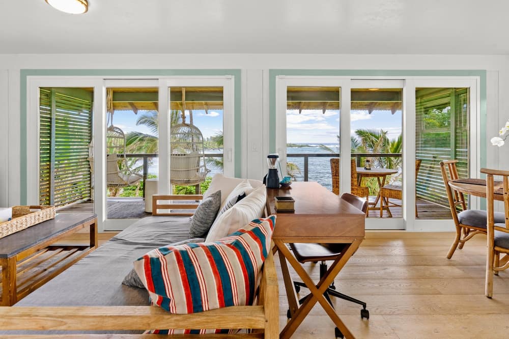 Photo of Livingroom in Hana