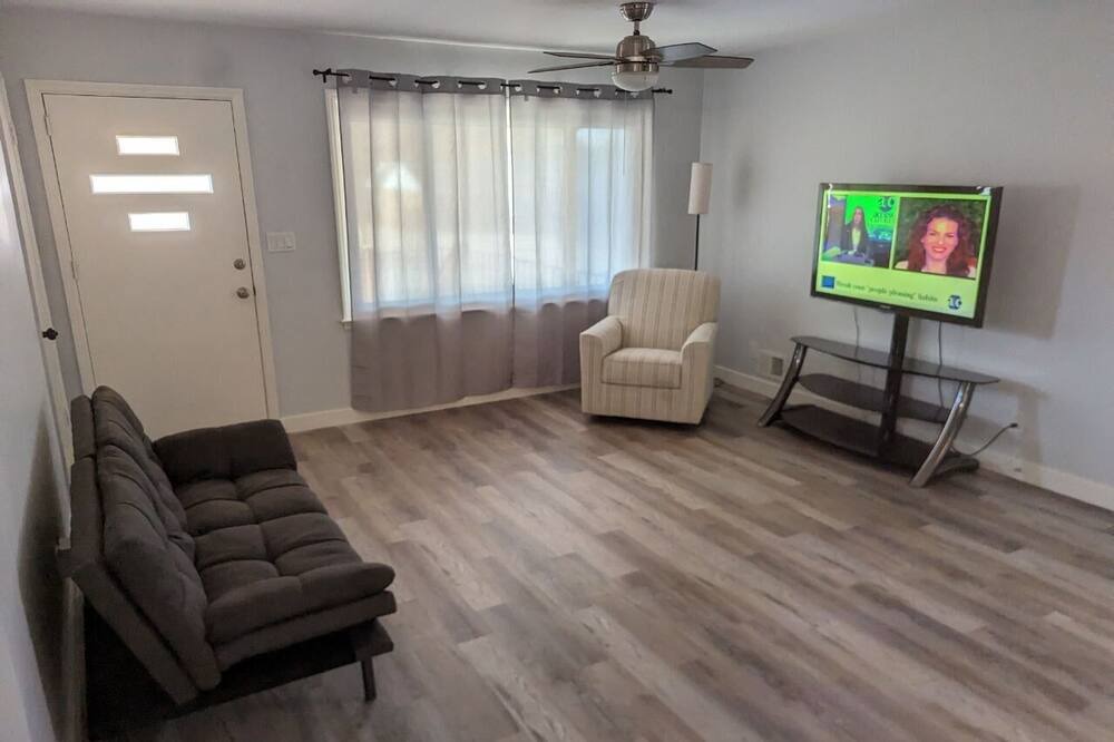Photo of Livingroom in Arcadia