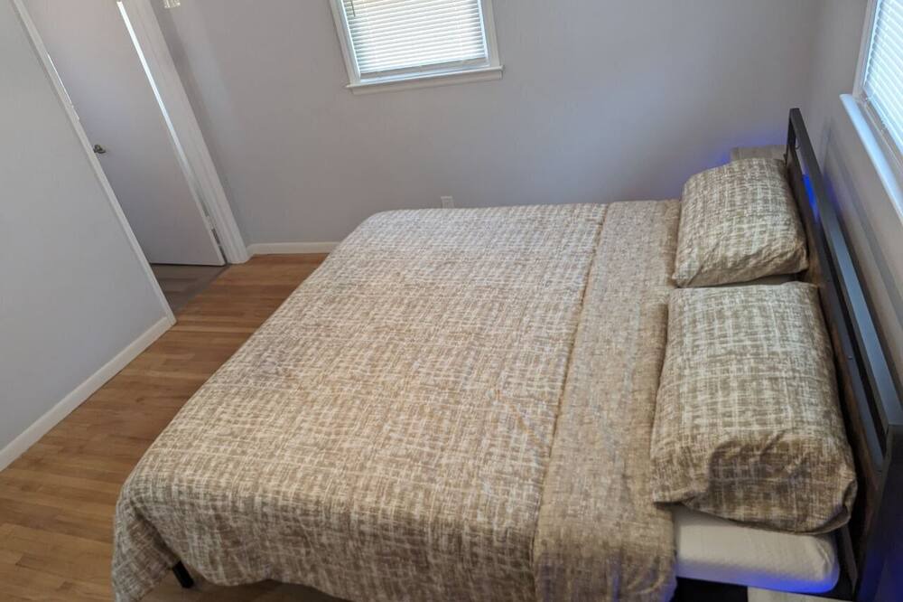 Photo of Bedroom in Arcadia