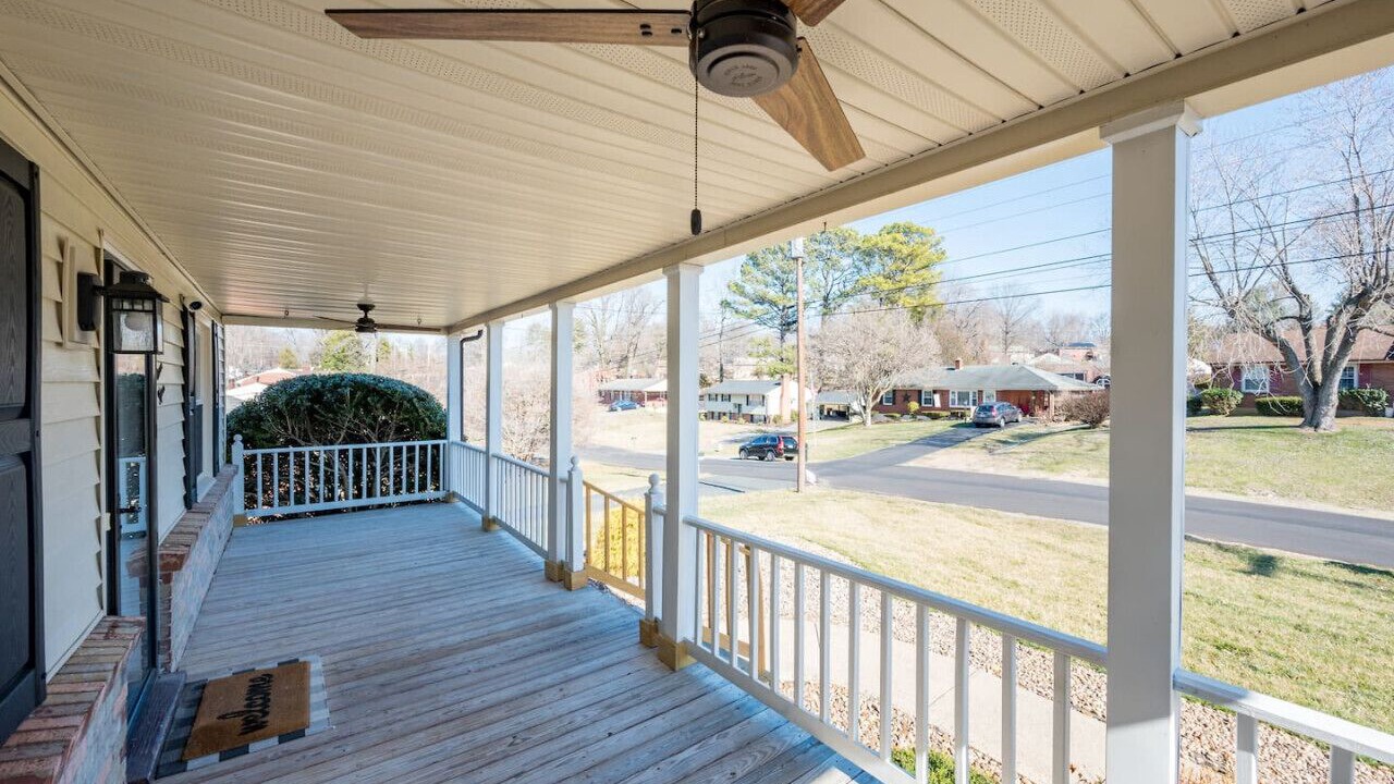 Photo of Patio Balcony in Lynchburg