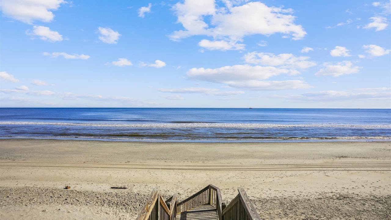 Photo of Others in Monteray Shores
