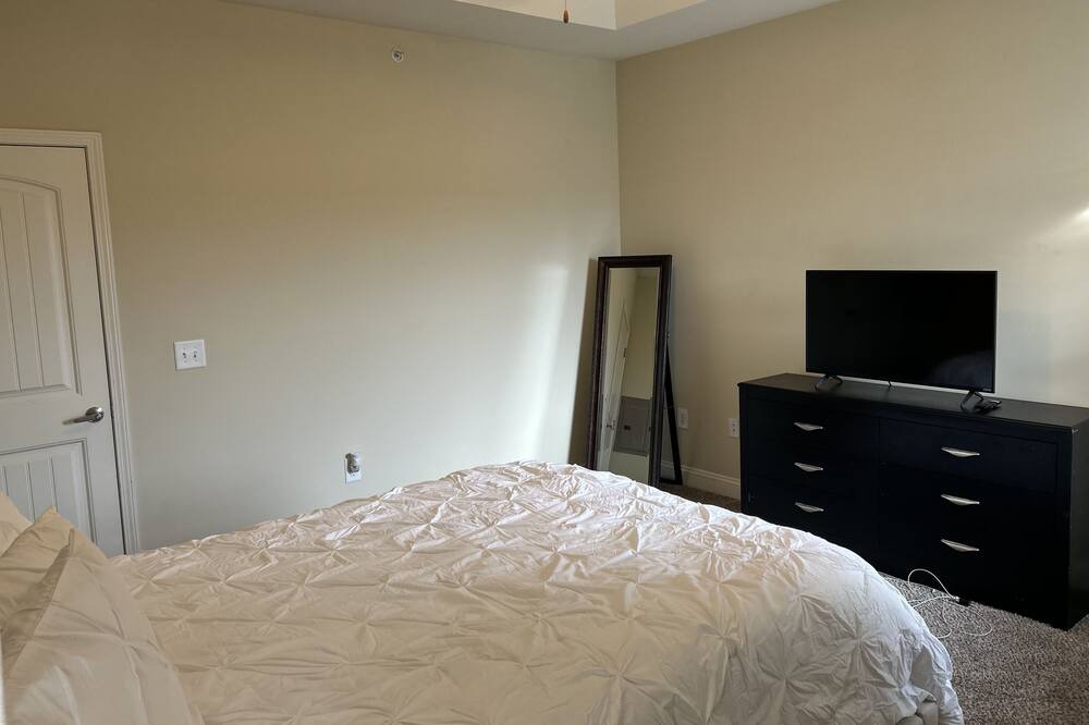 Photo of Bedroom in Brown Road