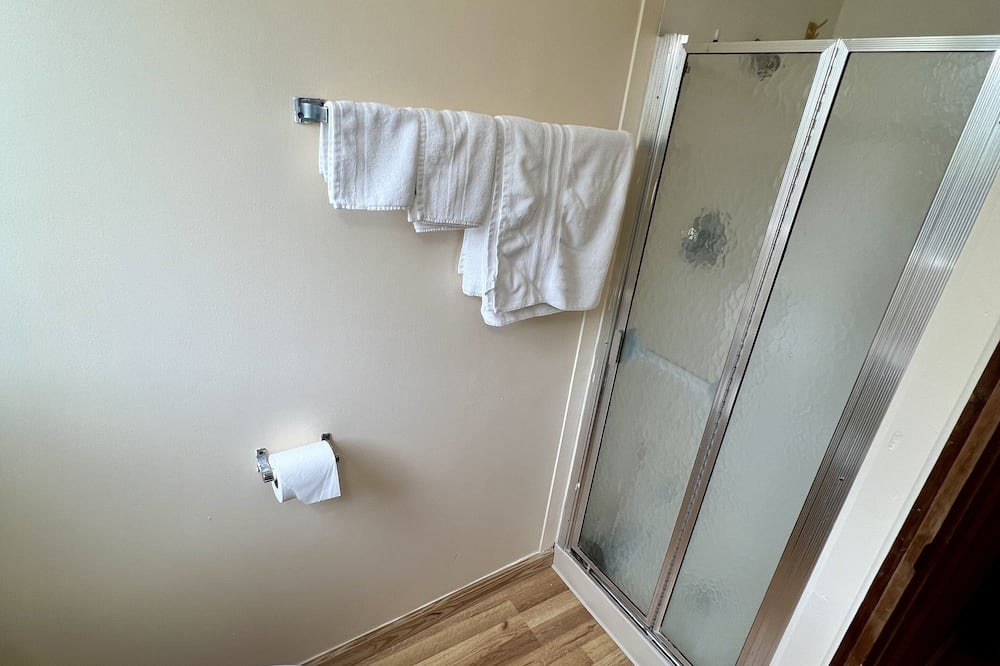 Photo of Bathroom in Kealia