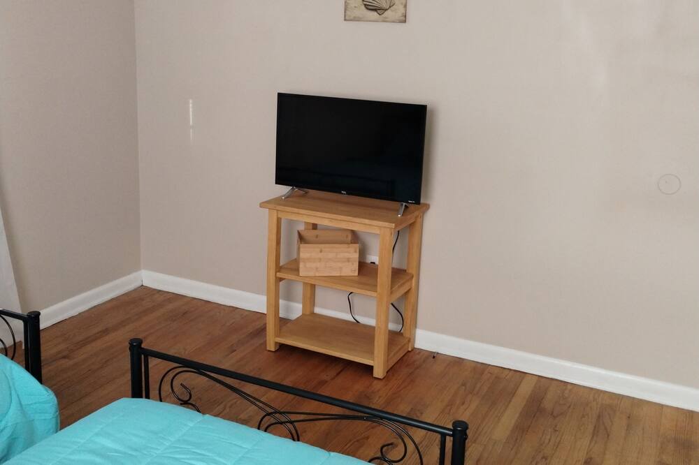 Photo of Bedroom in White Stone