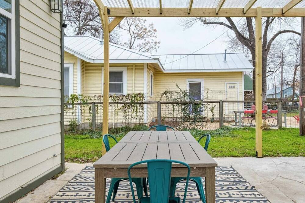 Photo of Outdoor in Central East Austin
