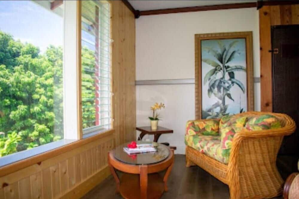 Photo of Bedroom in Kapaau
