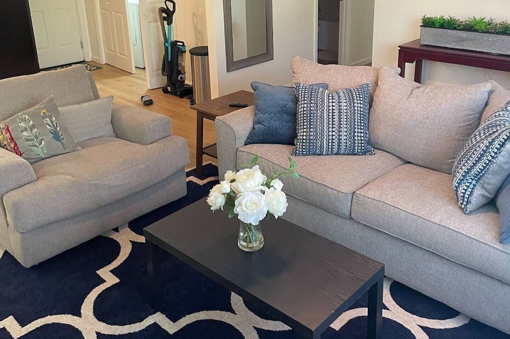 Photo of Livingroom in Spartanburg